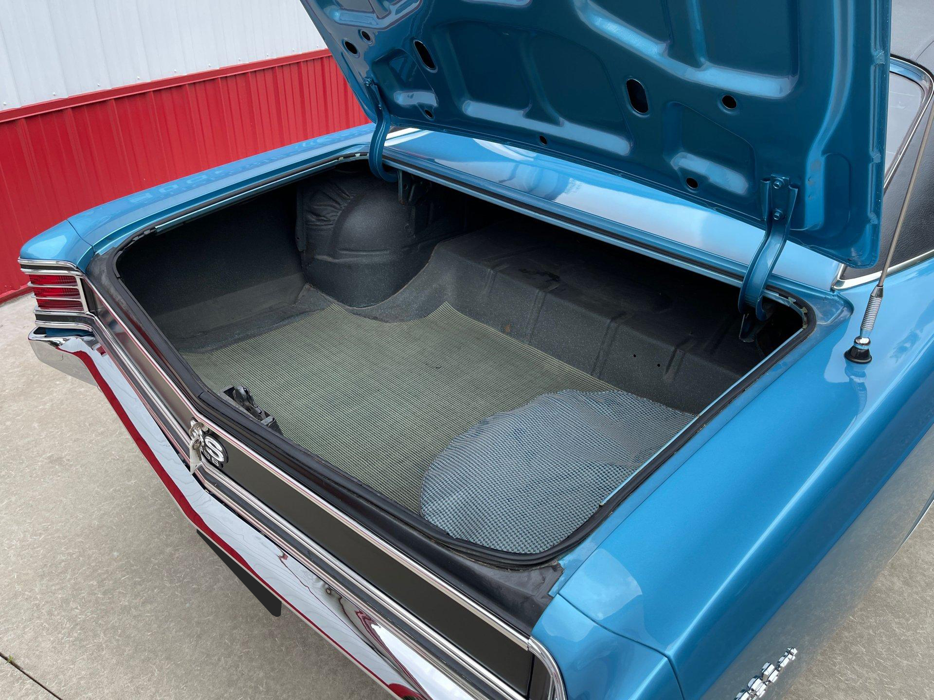 1967 Chevrolet Chevelle - Image 11