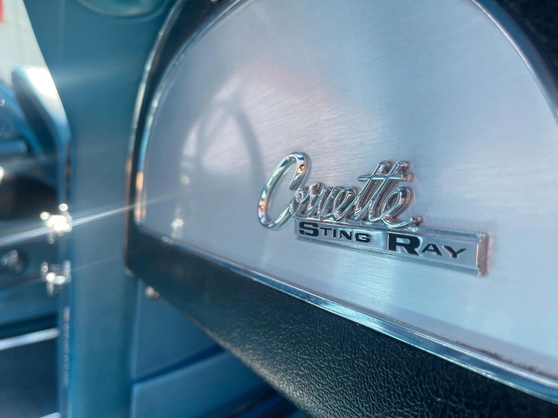 1965 Chevrolet Corvette - Image 17