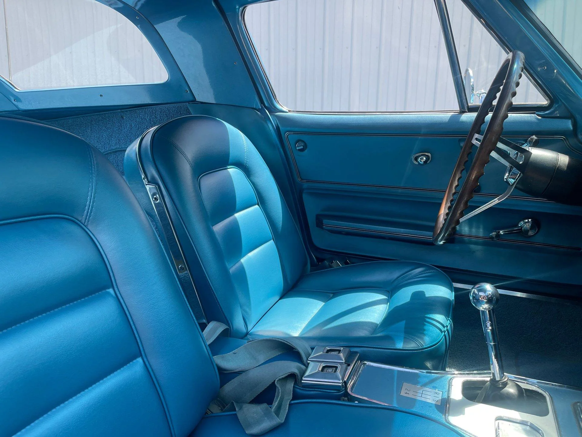 1965 Chevrolet Corvette - Image 10