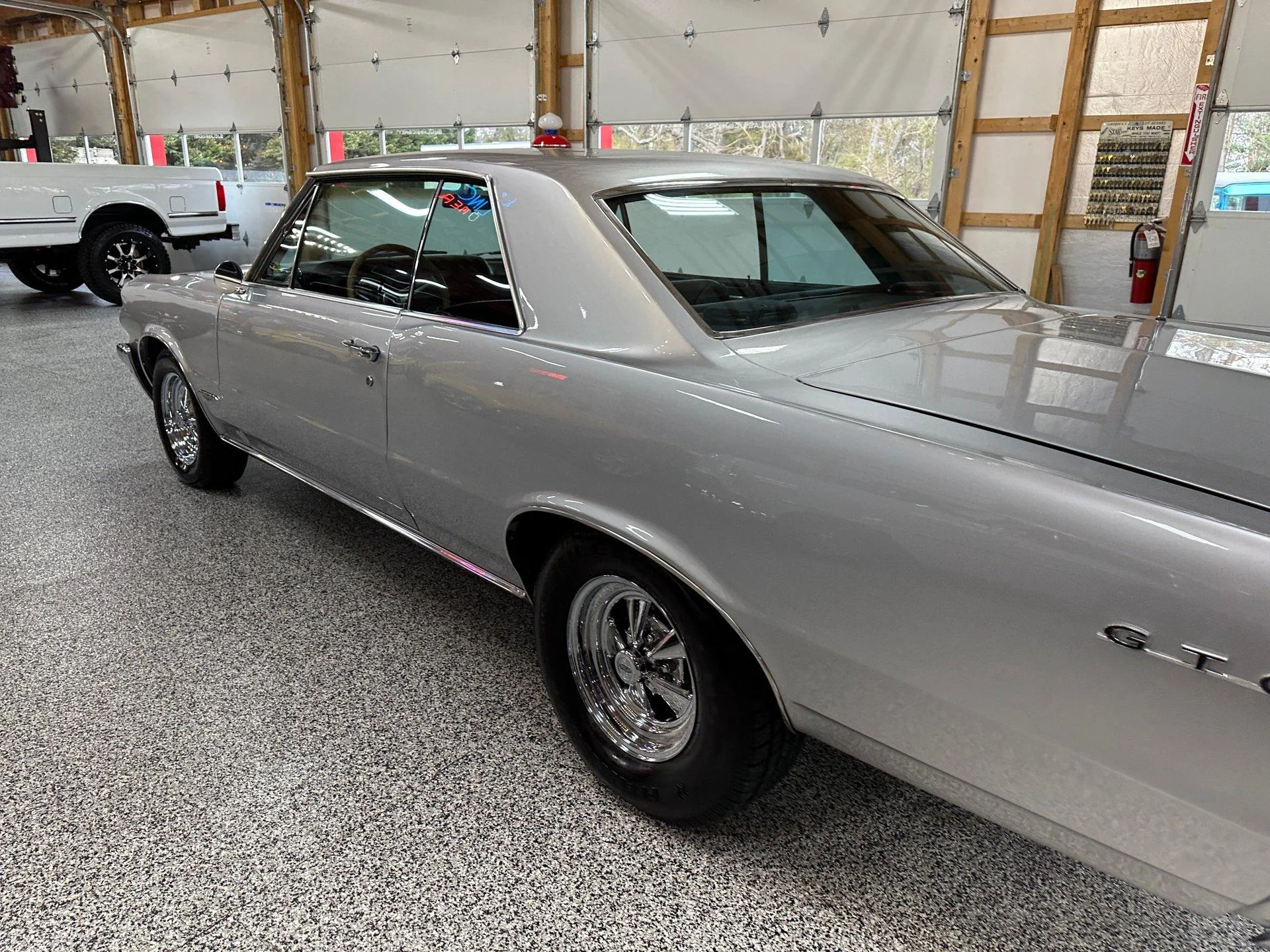1964 Pontiac GTO - Image 25