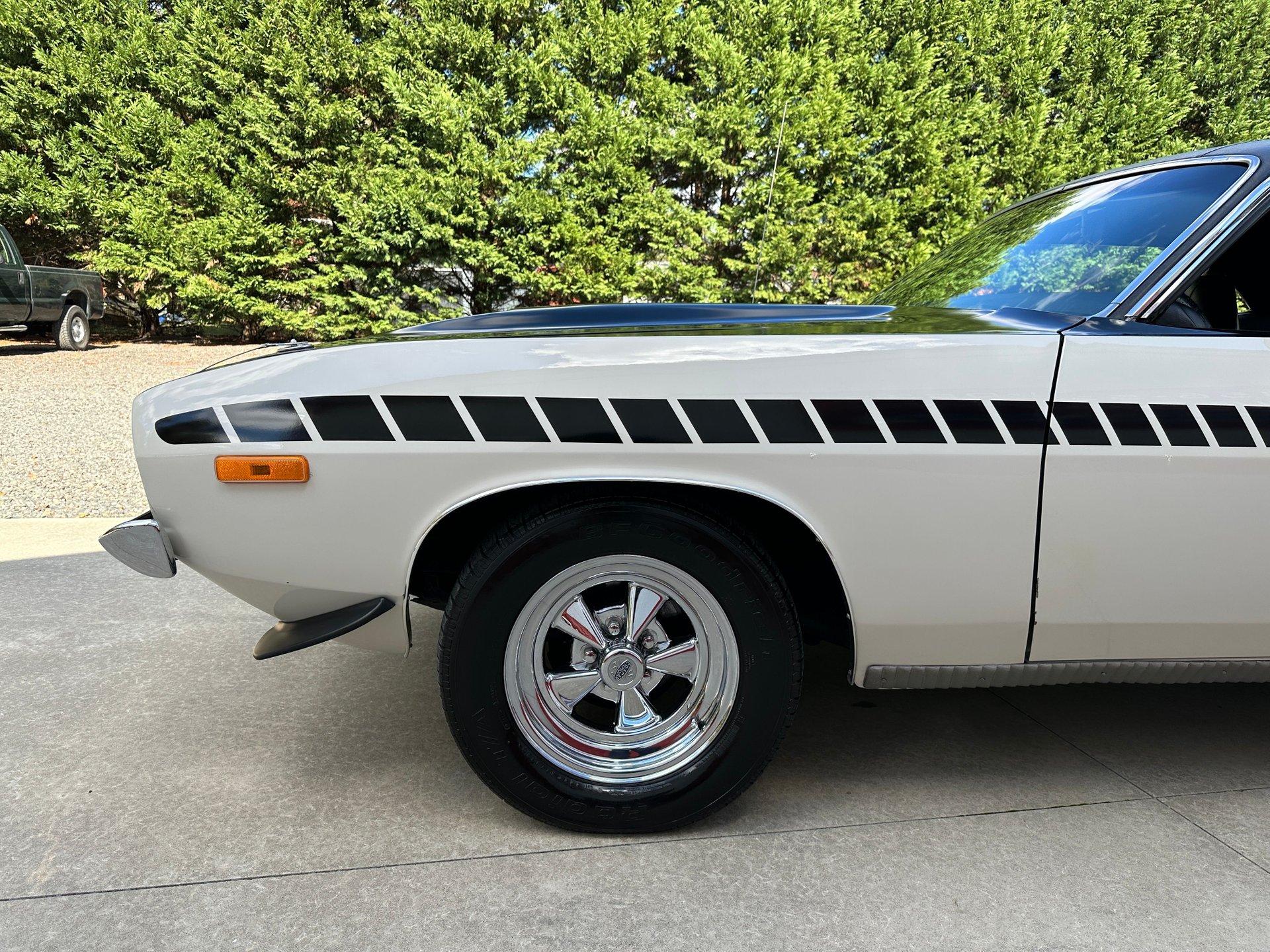 1974 Plymouth Barracuda - Image 15